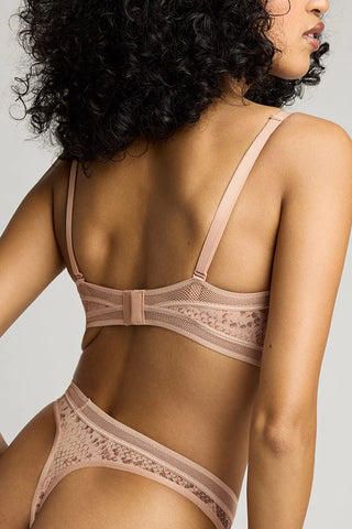 Sieve Trim High Thong in Buff Boa