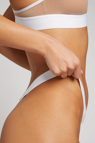 Sieve Thong in Buff + White