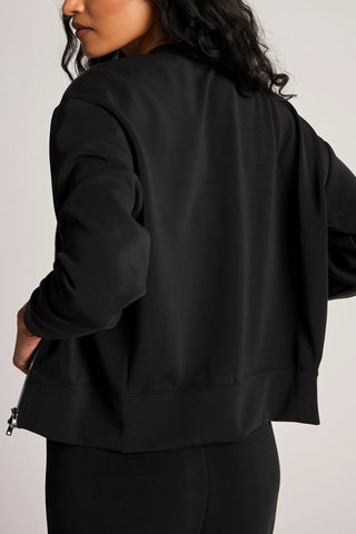 Airis Bomber in Black