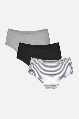 Whipped Boy Short in Weekender (Pack)